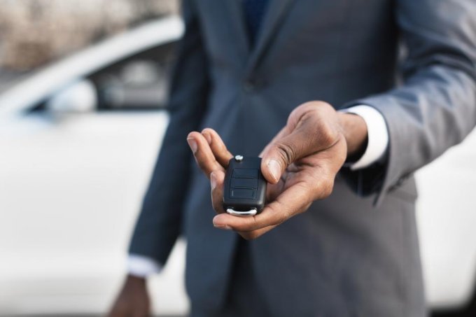 auto 8 letnie leasing