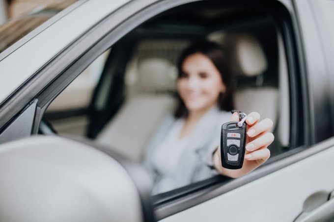 leasing auta bezpośrednio z salonu